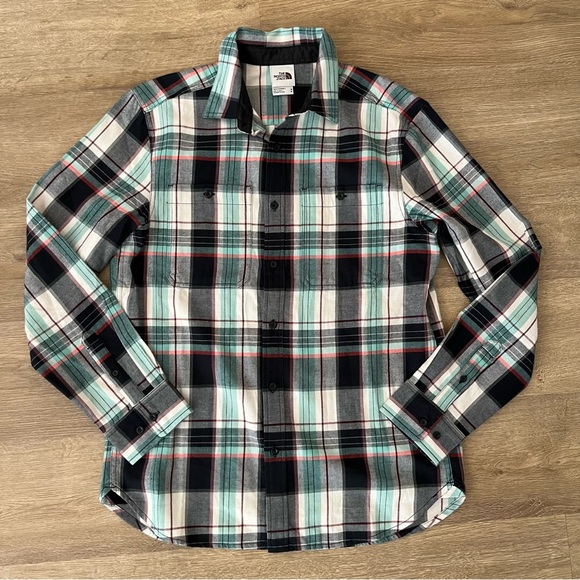 NWOT The North Face TNF Men’s Arroyo Button Up Flannel Shirt - Picture 2 of 5